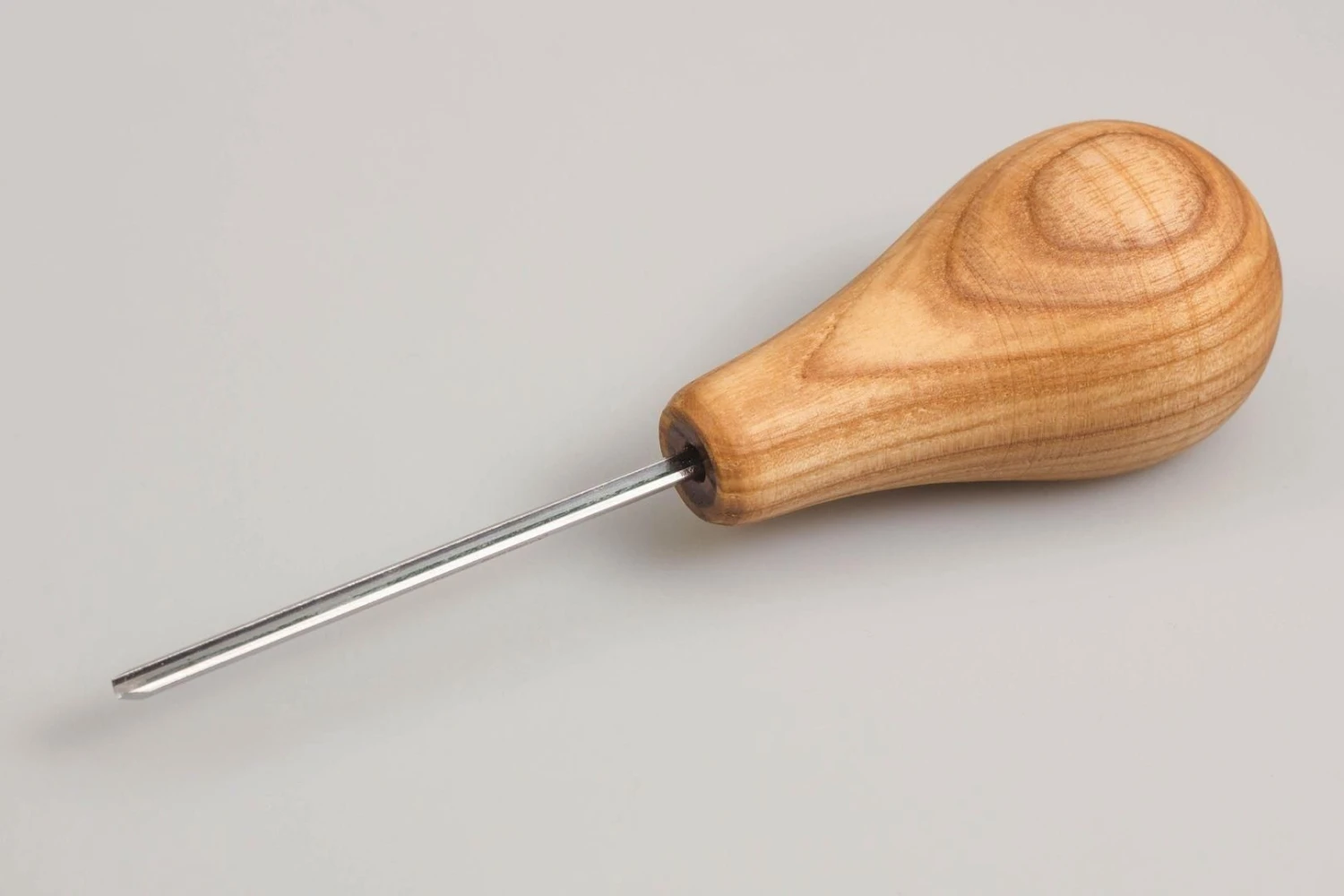 Beaver Craft P12/02 Palm Size Straight V Profile Chisel Sweep No12 (2mm) - Image 3